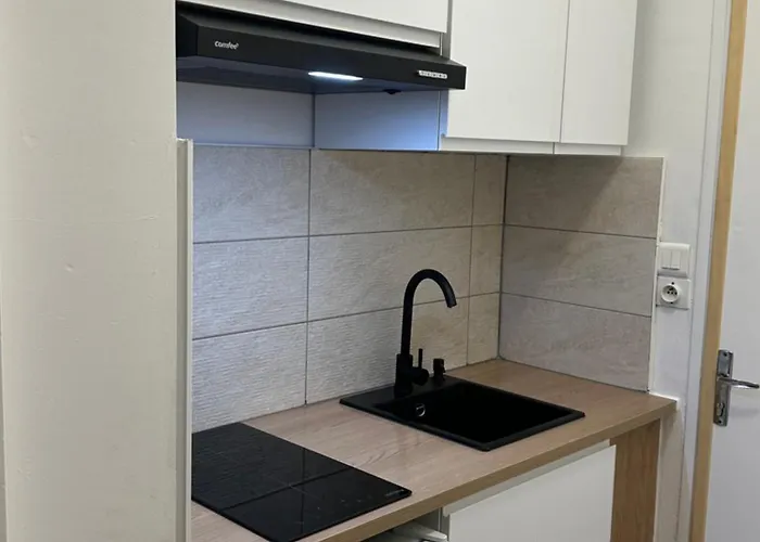 Meuble Wifi Elm Apartmán Tonneins