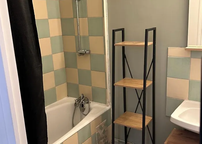 Meuble Wifi Elm Apartmán *